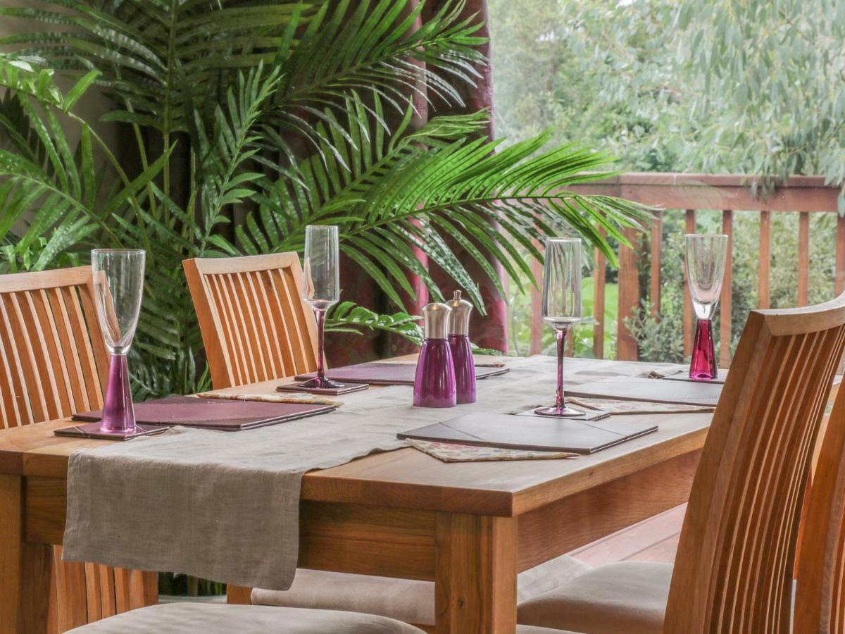 Bulmer Farm Lodge Малтон Экстерьер фото